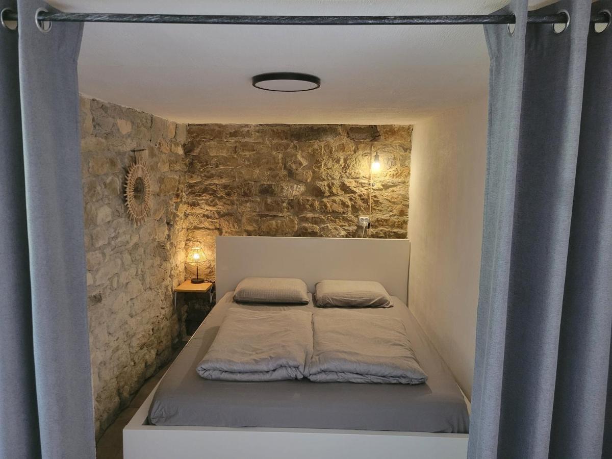 Maison Des Biches Saint-Jean-et-Saint-Paul Экстерьер фото